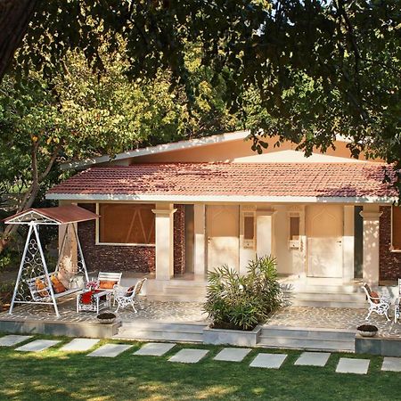 Taj Aravali Resort & Spa Udaipur Bagian luar foto
